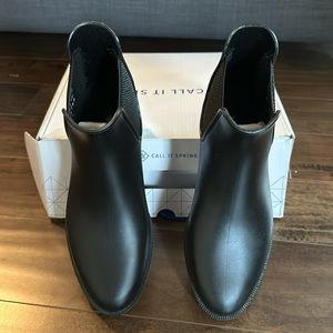 Monochrome Rain Ankle Boots